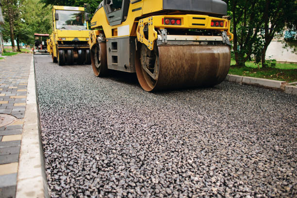 Best Custom Driveway Pavers  in Green Bay, WI